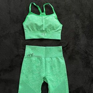 Green top and leggings set